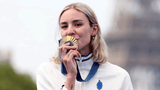Cassandre Beaugrand Brilha no Triathlon Feminino em Paris - Vörr Brasil