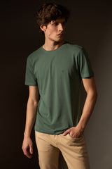CAMISETA BÁSICA PIMA FLOW - VERDE