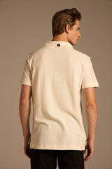 CAMISETA COM GOLA SERENIDADE - BRANCO