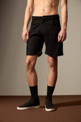 BERMUDA ARENITO - PRETO da Vörr Brasil | Loja Oficial Vörr Brasil