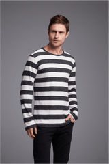 BLUSA ESSÊNCIA - BRANCO E PRETO da Vörr Brasil | Loja Oficial Vörr Brasil