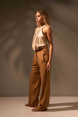 CALÇA DUNAS LINHO - CAMEL da Vörr Brasil | Loja Oficial Vörr Brasil