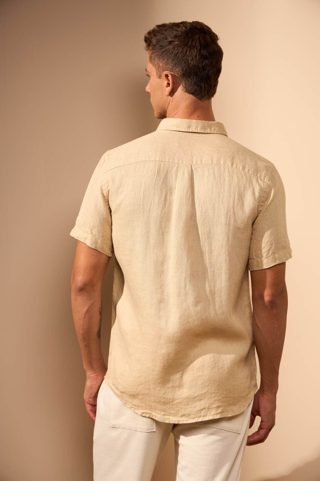 CAMISA LINHO GIBSON - PALHA da Vörr Brasil | Loja Oficial Vörr Brasil