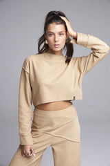 CROPPED TEMPOS - CARAMELO da Vörr Brasil | Loja Oficial Vörr Brasil