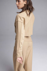 CROPPED TEMPOS - CARAMELO da Vörr Brasil | Loja Oficial Vörr Brasil