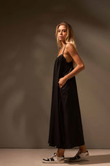VESTIDO DUNAS - PRETO da Vörr Brasil | Loja Oficial Vörr Brasil