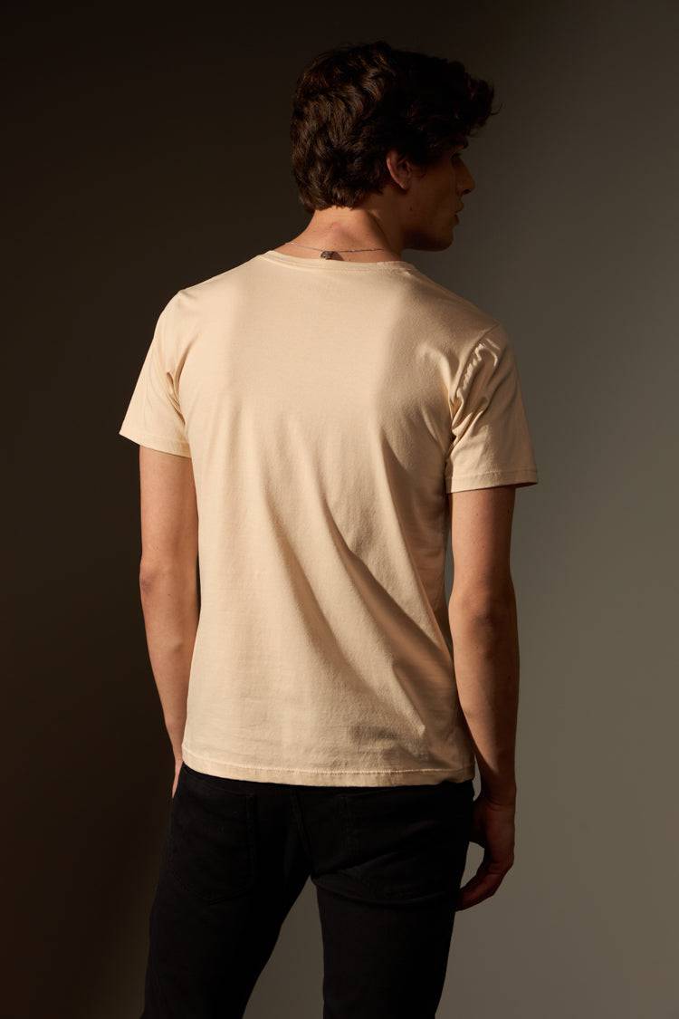 CAMISETA BÁSICA PIMA SOUL - AREIA E PRETO - Vörr Brasil