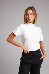 BLUSA GOLA ALTA - BRANCO