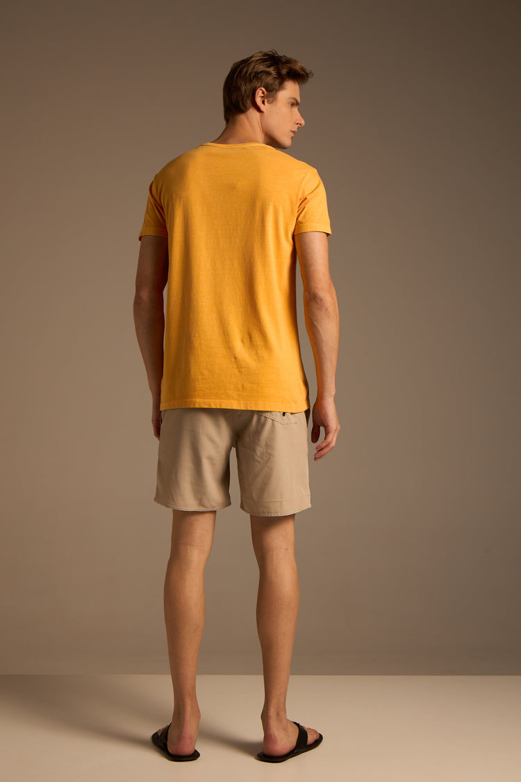 CAMISETA KONA - AMARELO STONE