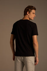 CAMISETA VÖRR BULL - PRETO