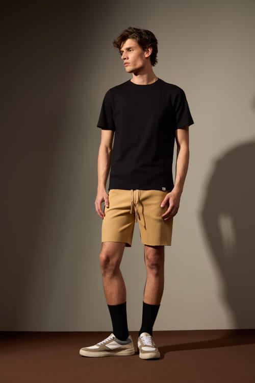 CAMISETA CACTOS - PRETO