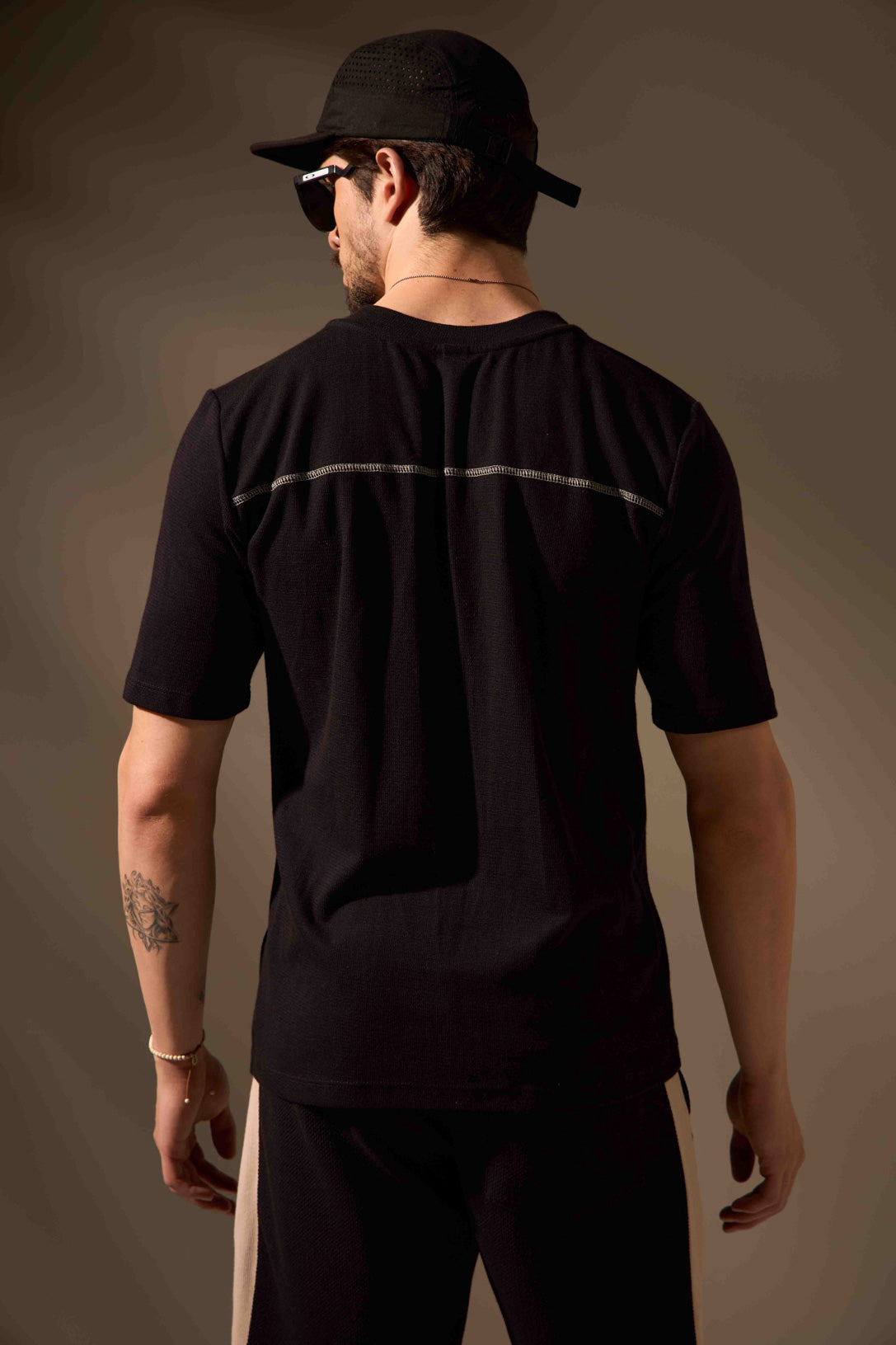 CAMISETA SELVA - PRETO
