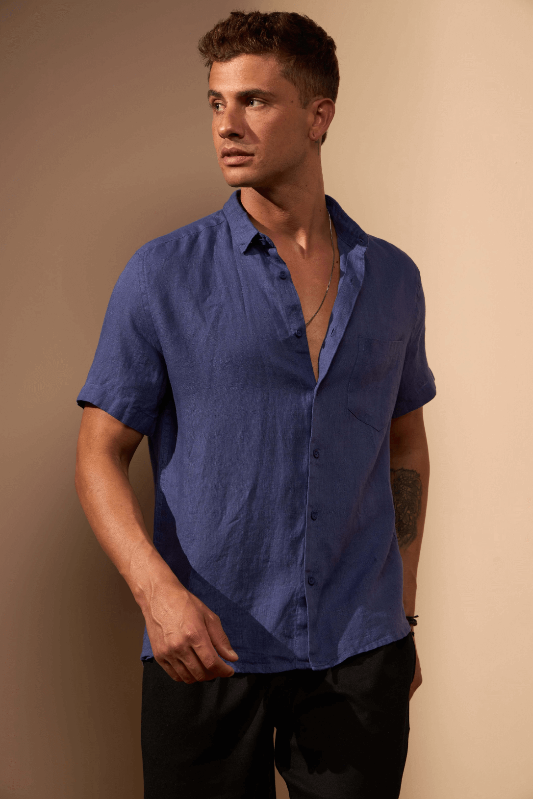 CAMISA LINHO GIBSON COM BOLSO - AZUL ROYAL