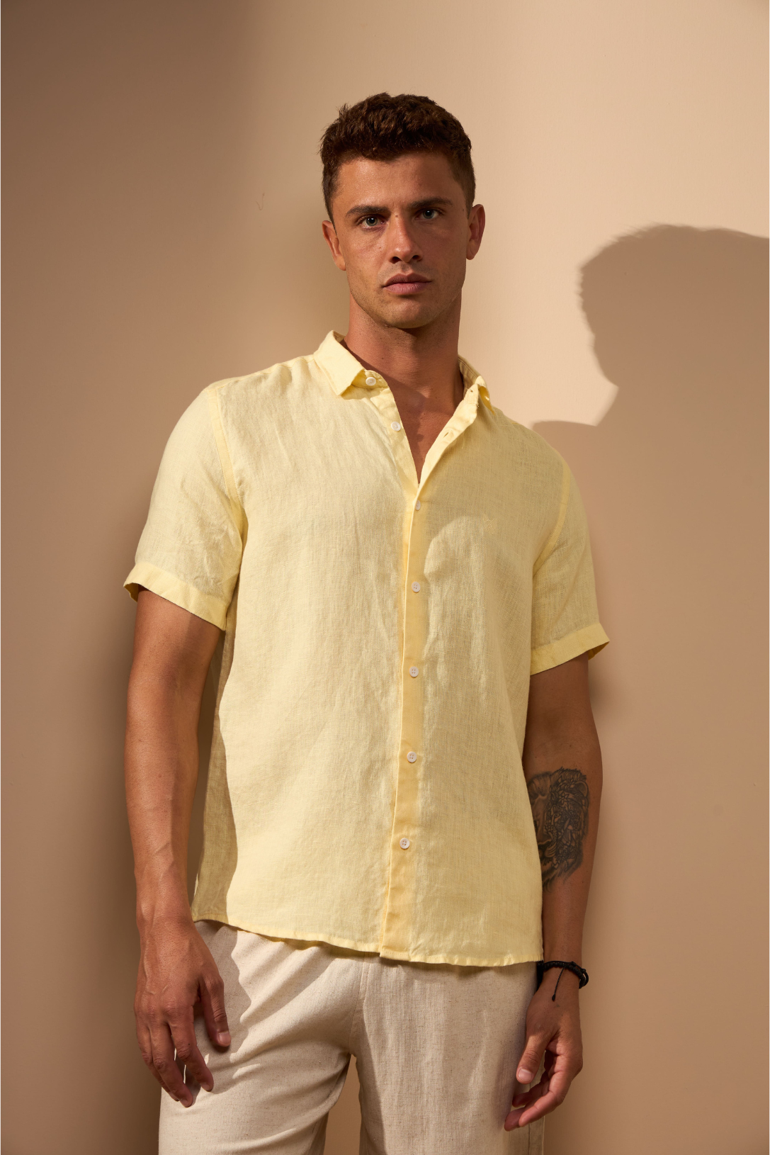 CAMISA LINHO GIBSON - AMARELO E BRANCO