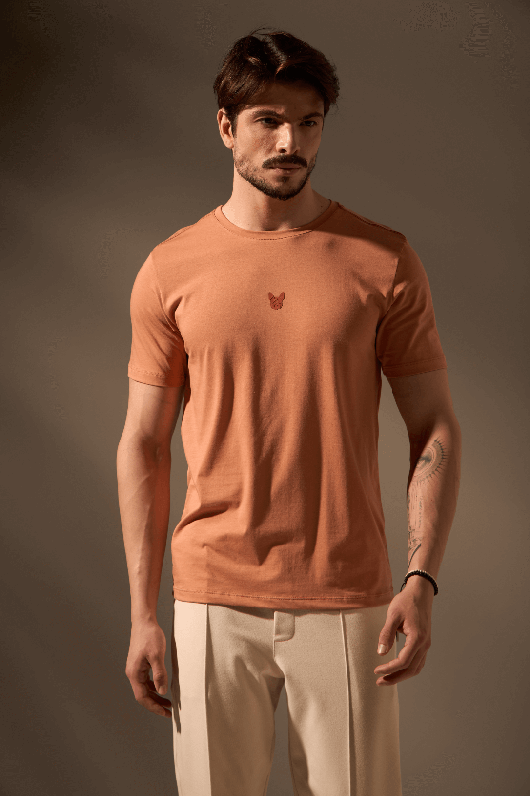 CAMISETA VÖRR BULL - LARANJA