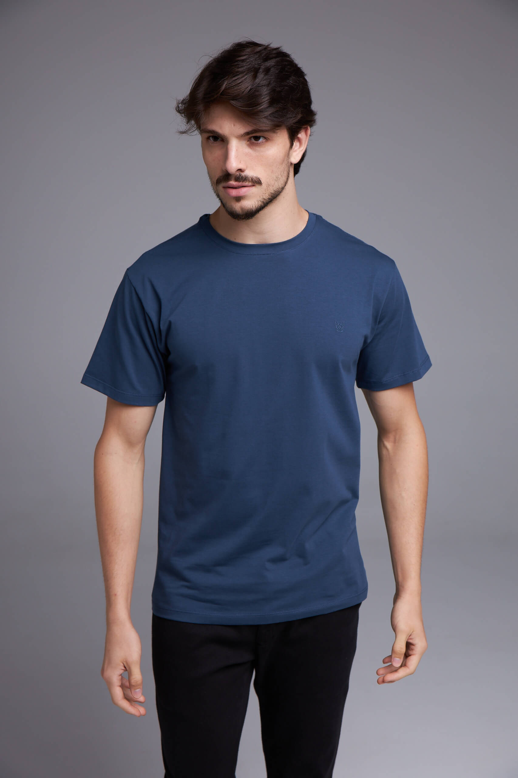 CAMISETA BÁSICA OVERSIZE - MARINHO