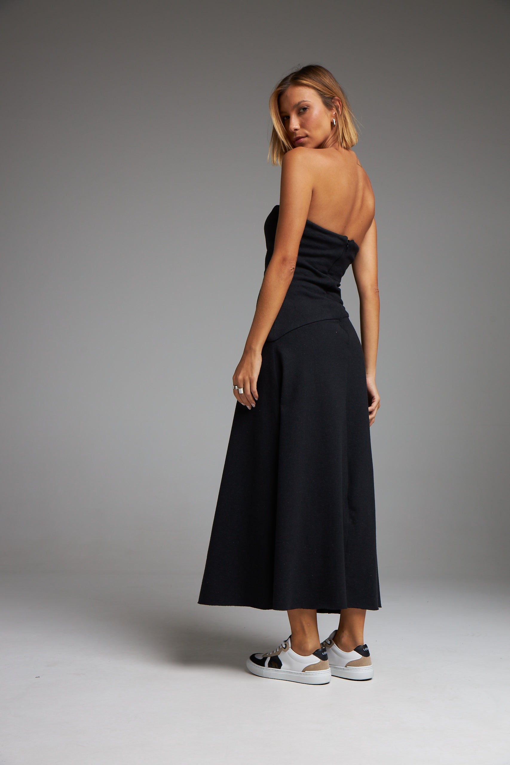 VESTIDO ECOS - PRETO