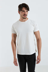 CAMISETA BÁSICA REGULAR - OFF WHITE