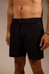 BERMUDA GOLDEN HOUR ALGODÃO - PRETO da Vörr Brasil | Loja Oficial Vörr Brasil