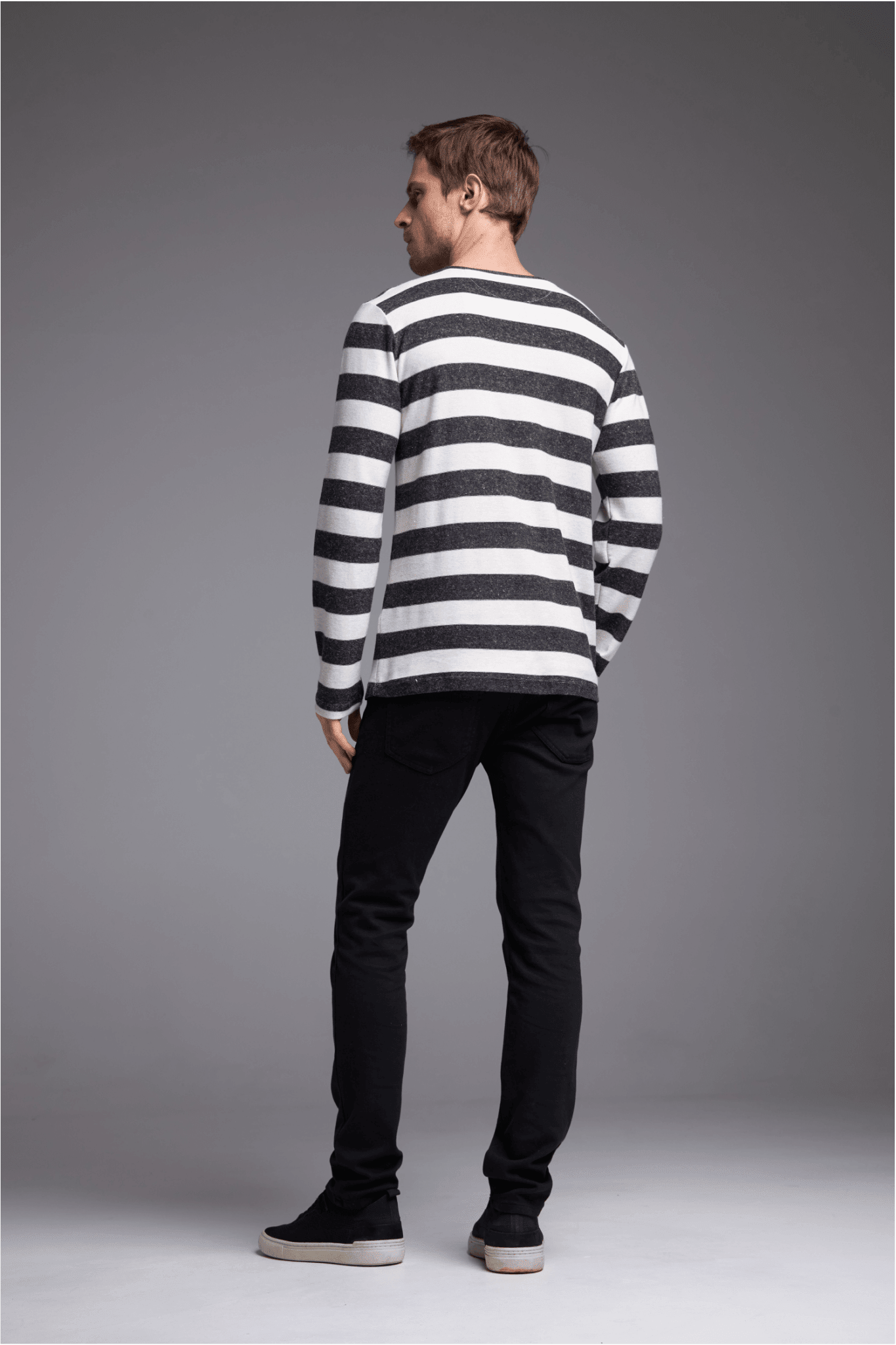BLUSA ESSÊNCIA ALGODÃO - PRETO da Vörr Brasil | Vörr Brasil