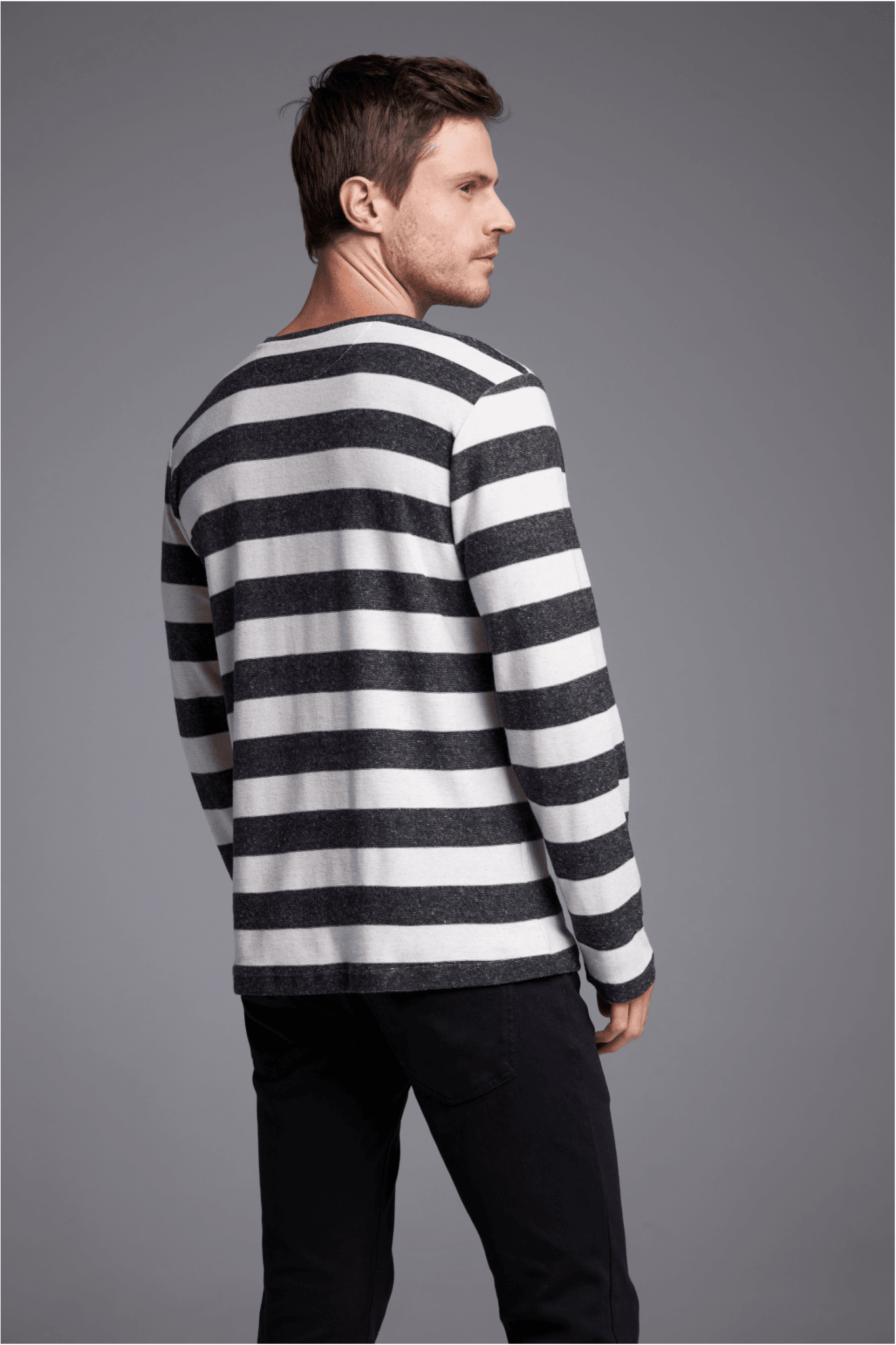 BLUSA ESSÊNCIA ALGODÃO - PRETO da Vörr Brasil | Vörr Brasil
