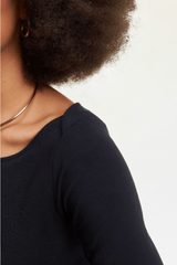 BLUSA ESSENCIAL - PRETO da Vörr Brasil | Loja Oficial Vörr Brasil