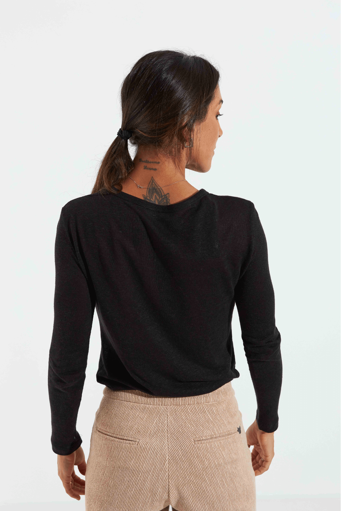 BLUSA MANGA LONGA - PRETO da Vörr Brasil | Loja Oficial Vörr Brasil