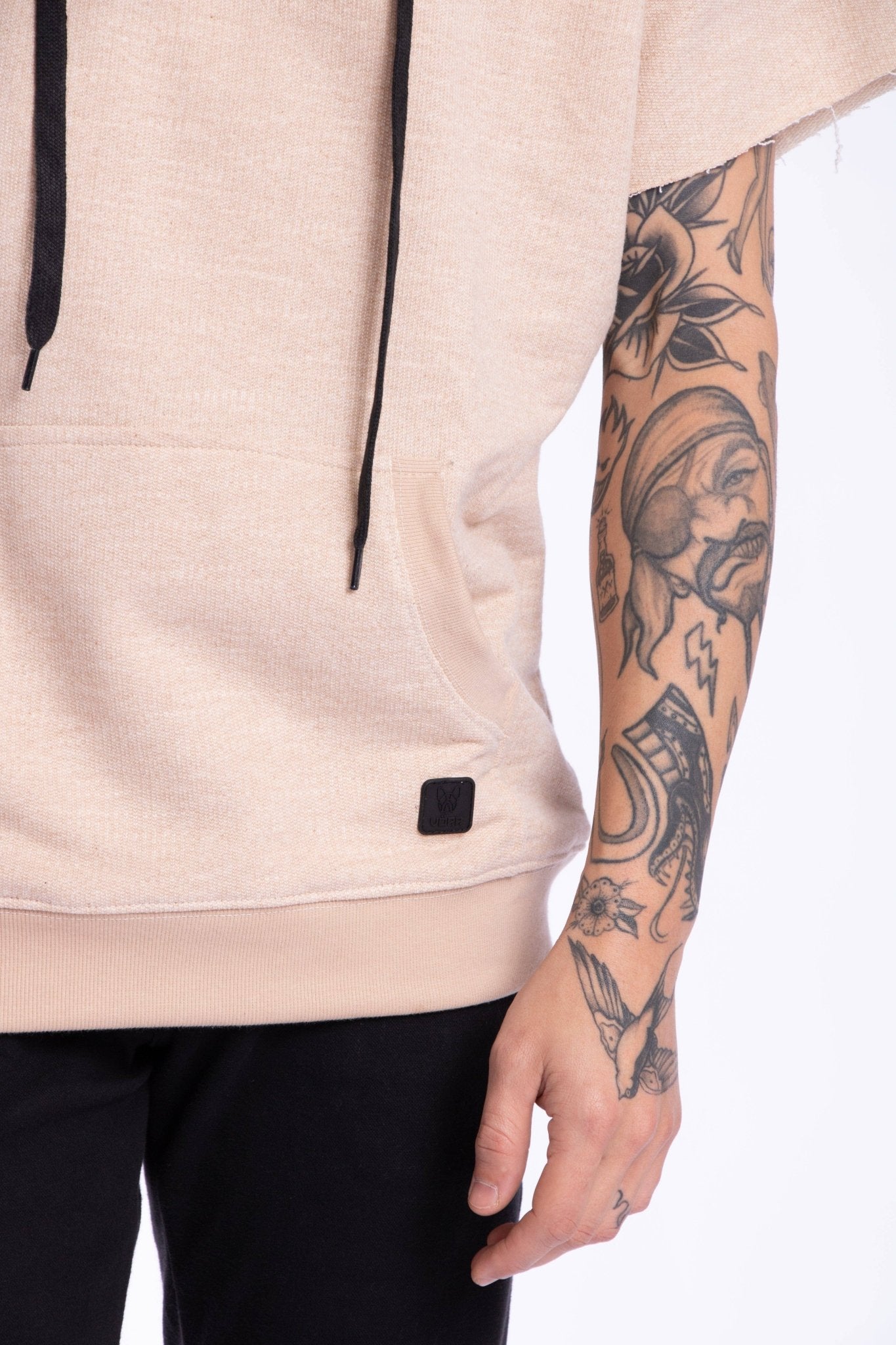 BLUSÃO MANGA CURTA - AREIA da Vörr Brasil | Loja Oficial Vörr Brasil