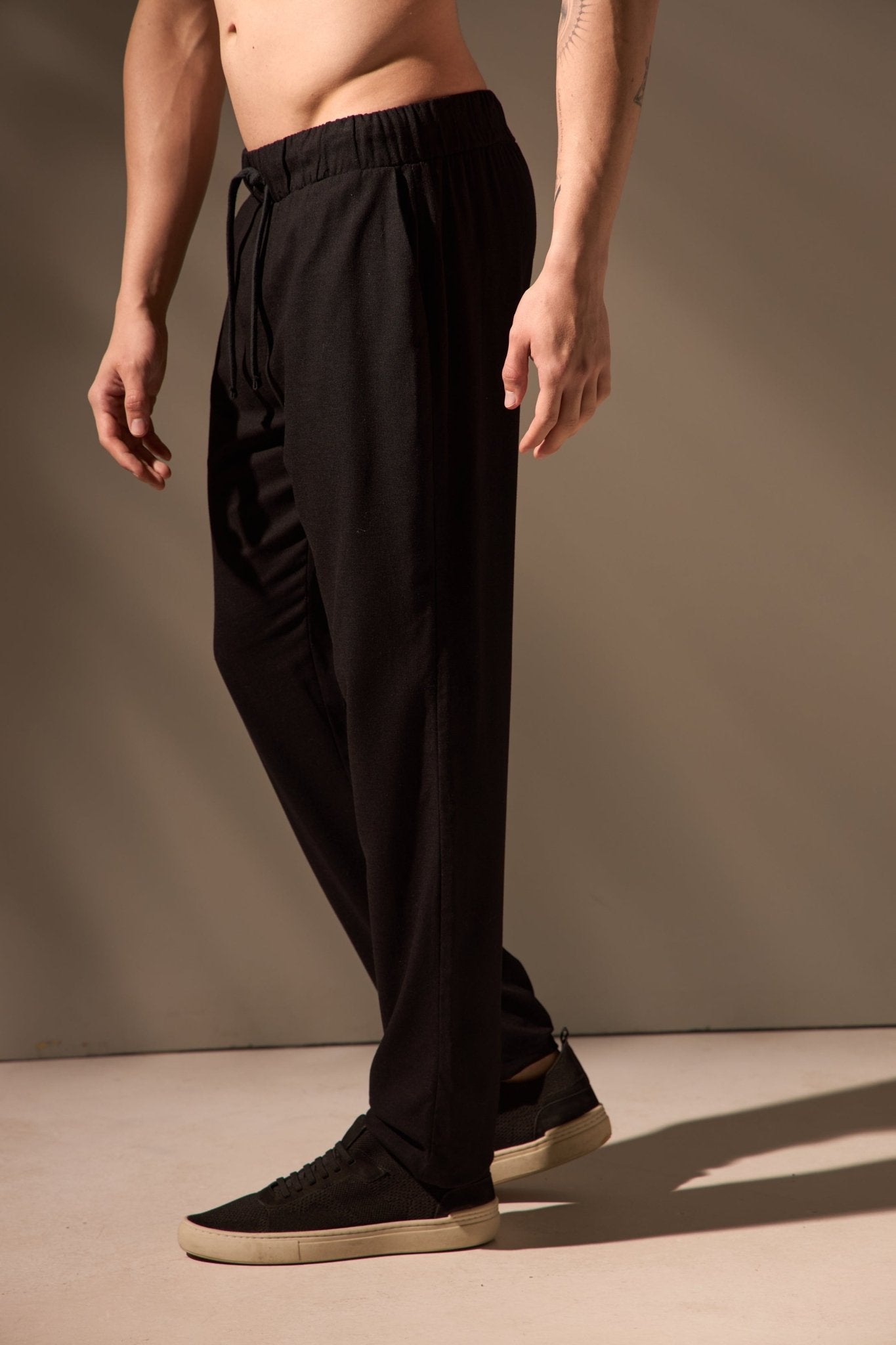 CALÇA DUNAS ALGODÃO - PRETO da Vörr Brasil | Vörr Brasil