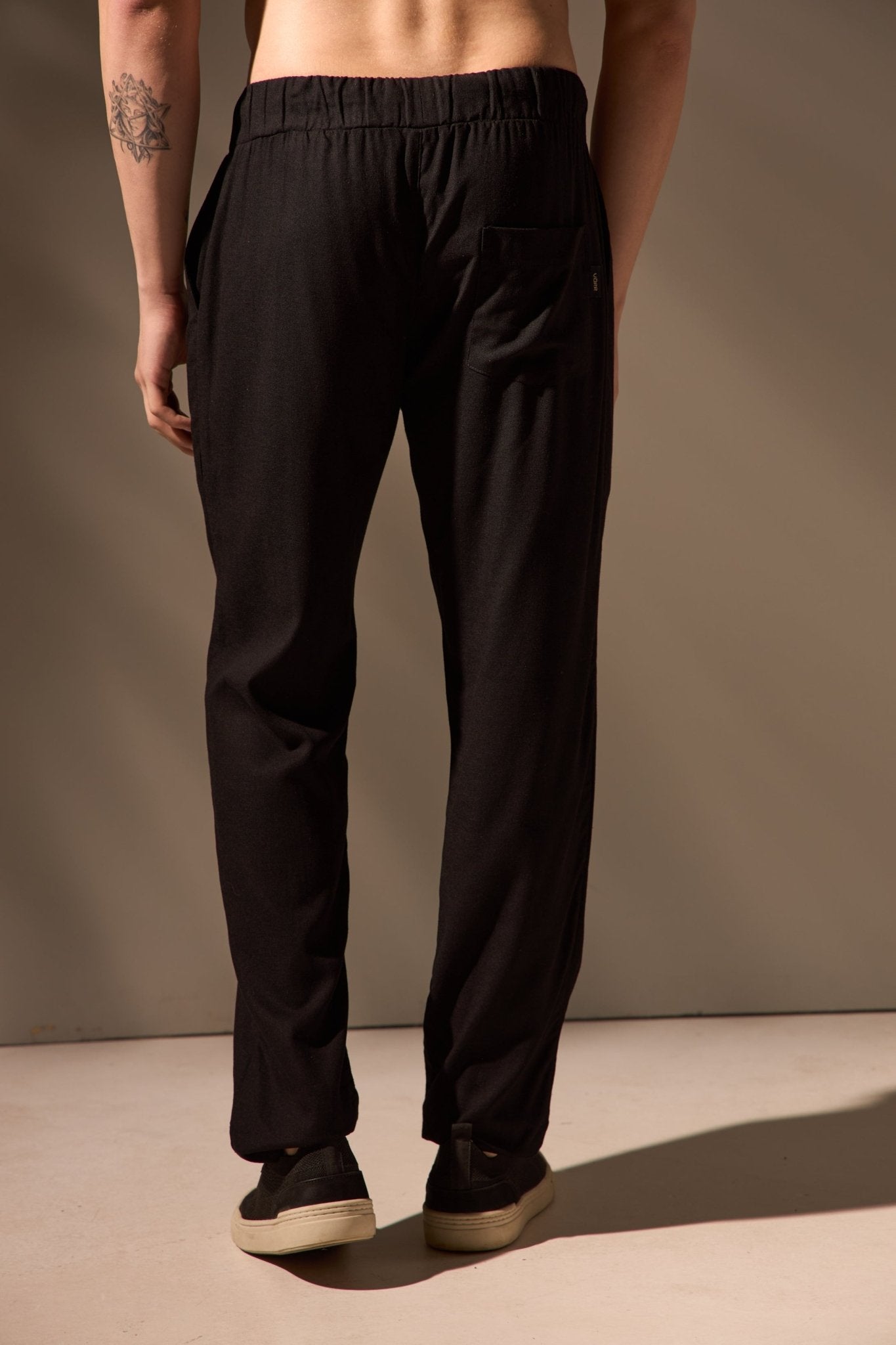 CALÇA DUNAS ALGODÃO - PRETO da Vörr Brasil | Vörr Brasil