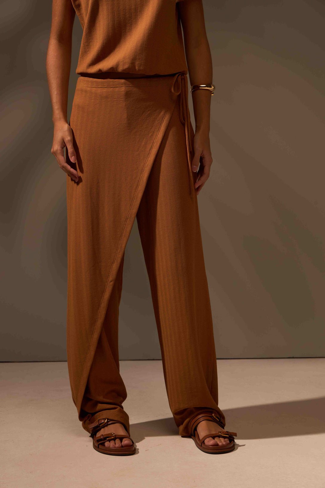 CALÇA EQUILÍBRIO ALGODÃO - COBRE da Vörr Brasil | Loja Oficial Vörr Brasil