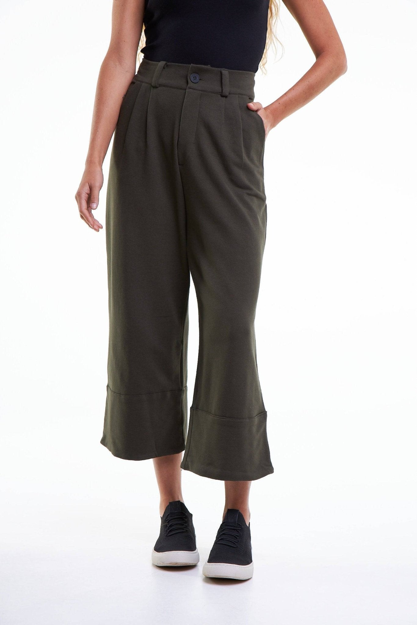 CALÇA TOKYO COMFY - VERDE MUSGO da Vörr Brasil | Loja Oficial Vörr Brasil