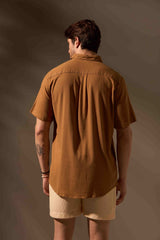 CAMISA LINHO FLOW - CAMEL da Vörr Brasil | Loja Oficial Vörr Brasil
