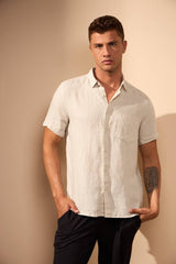 CAMISA GIBSON 100% LINHO COM BOLSO - AREIA da Vörr Brasil | Vörr Brasil