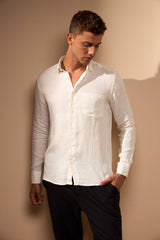 CAMISA GIBSON 100% LINHO COM BOLSO - OFF WHITE da Vörr Brasil | Vörr Brasil