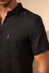 CAMISA GIBSON 100% LINHO COM BOLSO - PRETO da Vörr Brasil | Vörr Brasil