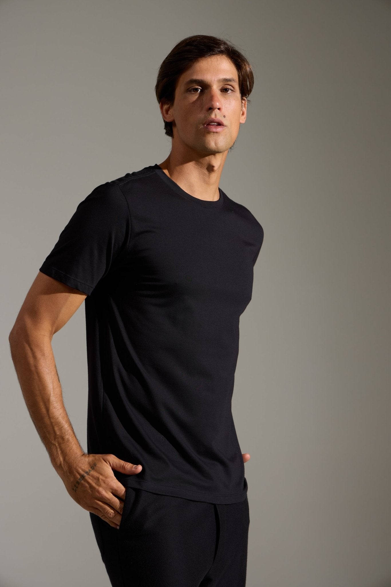 CAMISETA ALGODÃO PIMA ZERO - PRETO da Vörr Brasil | Vörr Brasil