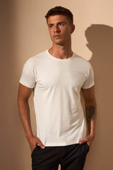 CAMISETA BÁSICA ALGODÃO EGÍPCIO - OFF WHITE da Vörr Brasil | Loja Oficial Vörr Brasil