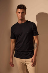 CAMISETA BÁSICA ALGODÃO EGÍPCIO - PRETO da Vörr Brasil | Loja Oficial Vörr Brasil