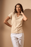 CAMISETA BÁSICA ALGODÃO EGÍPCIO GOLA V - AREIA