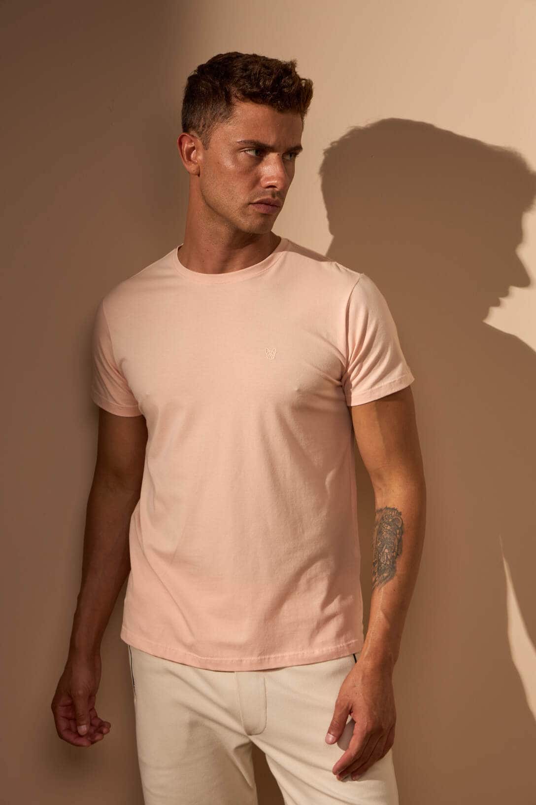 CAMISETA BÁSICA NATURALE - PÊSSEGO da Vörr Brasil | Loja Oficial Vörr Brasil