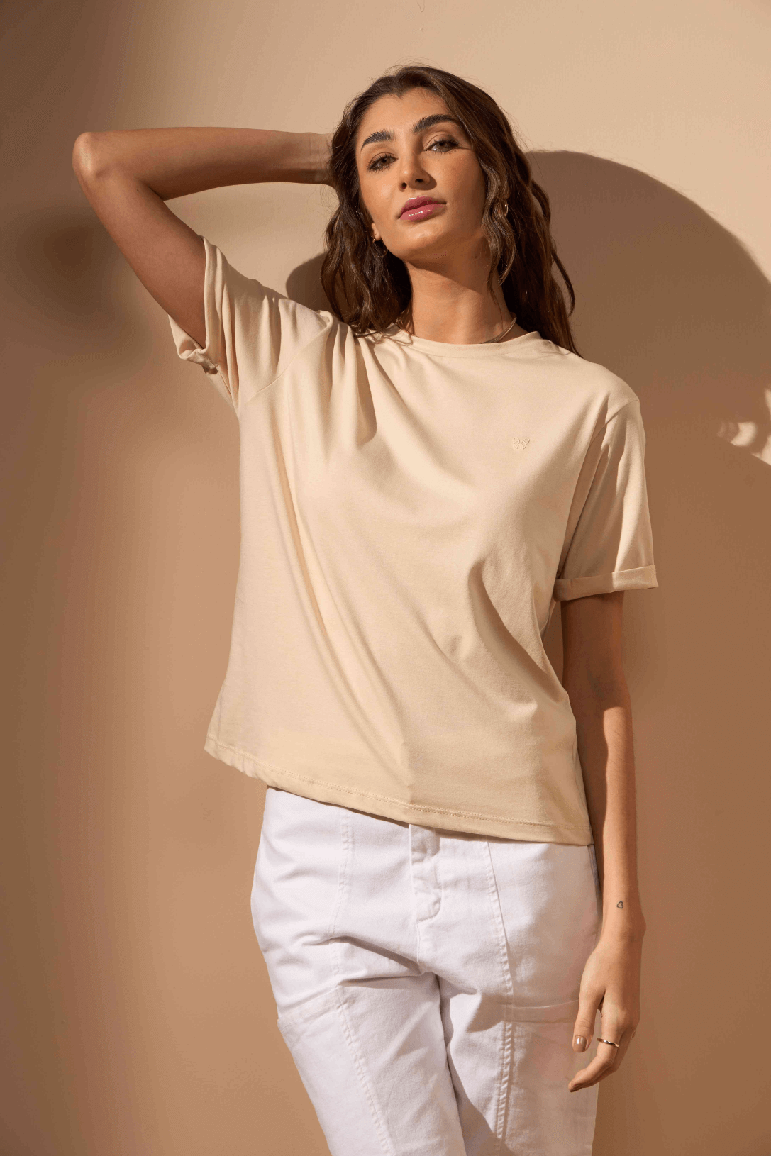 CAMISETA BÁSICA OVERSIZE - AREIA da Vörr Brasil | Loja Oficial Vörr Brasil