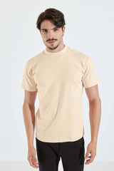 CAMISETA BÁSICA SLIM GOLA ALTA - AREIA da Vörr Brasil | Loja Oficial Vörr Brasil
