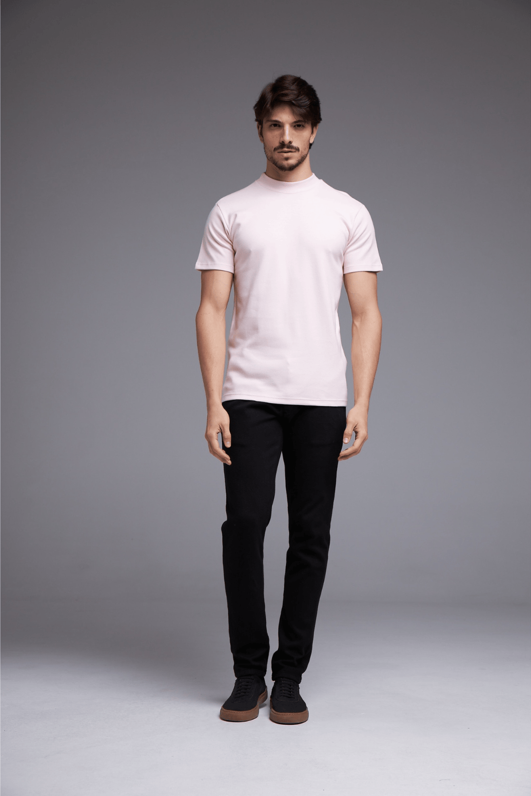 CAMISETA BÁSICA SLIM GOLA ALTA NATURALE - ROSA da Vörr Brasil | Loja Oficial Vörr Brasil