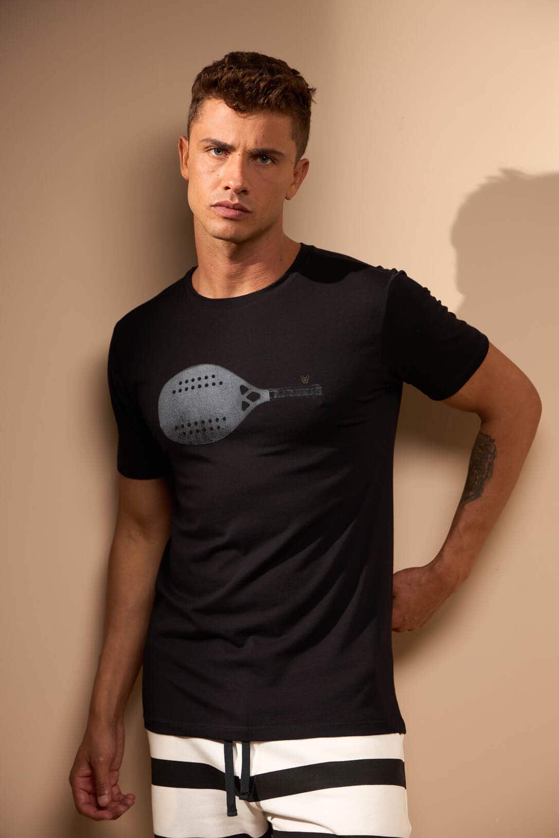 CAMISETA BEACH TENNIS - PRETO da Vörr Brasil | Loja Oficial Vörr Brasil