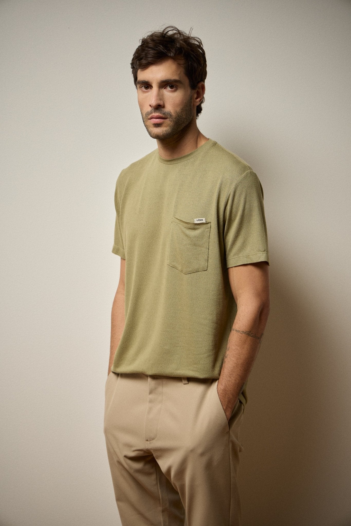 CAMISETA DESIGN LINHO - VERDE da Vörr Brasil | Vörr Brasil