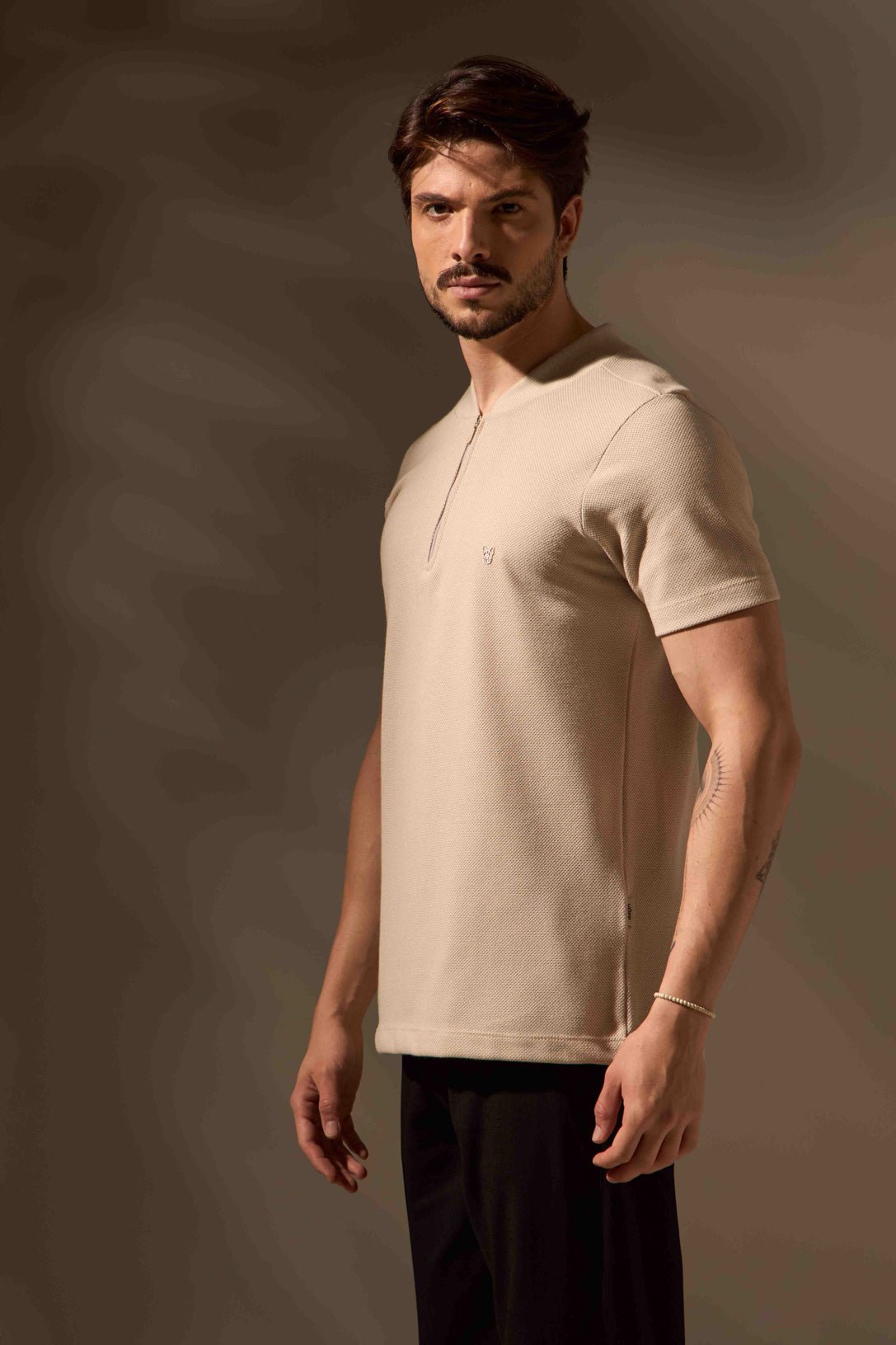 CAMISETA ENDURANCE TEXTURIZADA ALGODÃO EGÍPCIO - OFF WHITE da Vörr Brasil | Loja Oficial Vörr Brasil