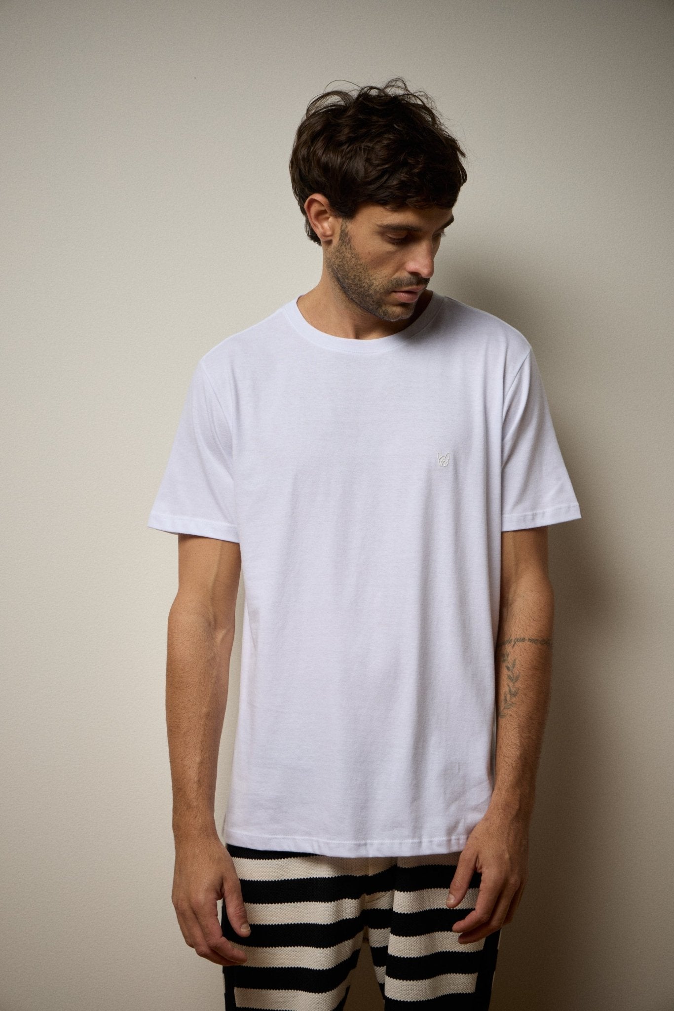 CAMISETA ESSENCIAL ALGODÃO EGÍPCIO - BRANCO da Vörr Brasil | Vörr Brasil