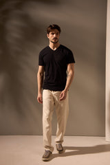 CAMISETA ESSENCIAL ALGODÃO EGÍPCIO GOLA V - PRETO da Vörr Brasil | Loja Oficial Vörr Brasil