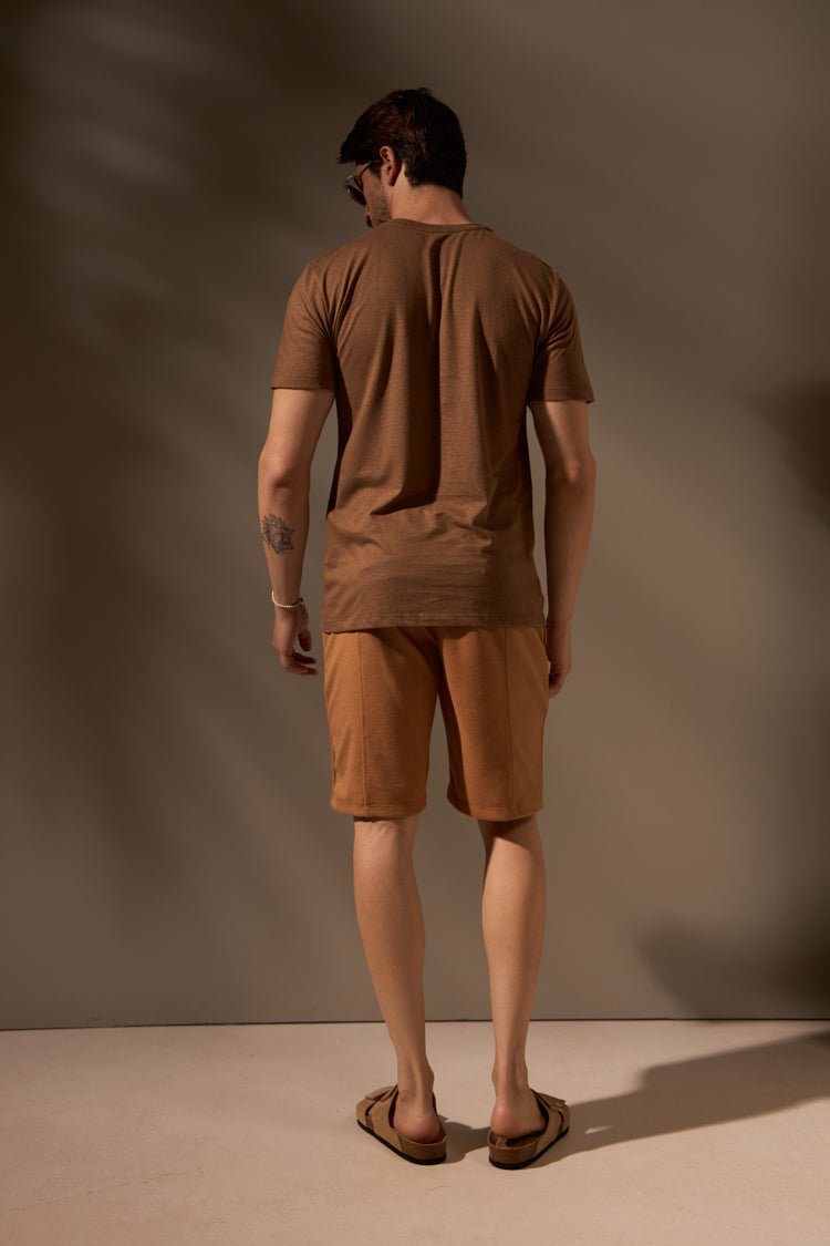 CAMISETA FIBRA NATURAL CÂNHAMO CONCEITO - MARROM da Vörr Brasil | Vörr Brasil
